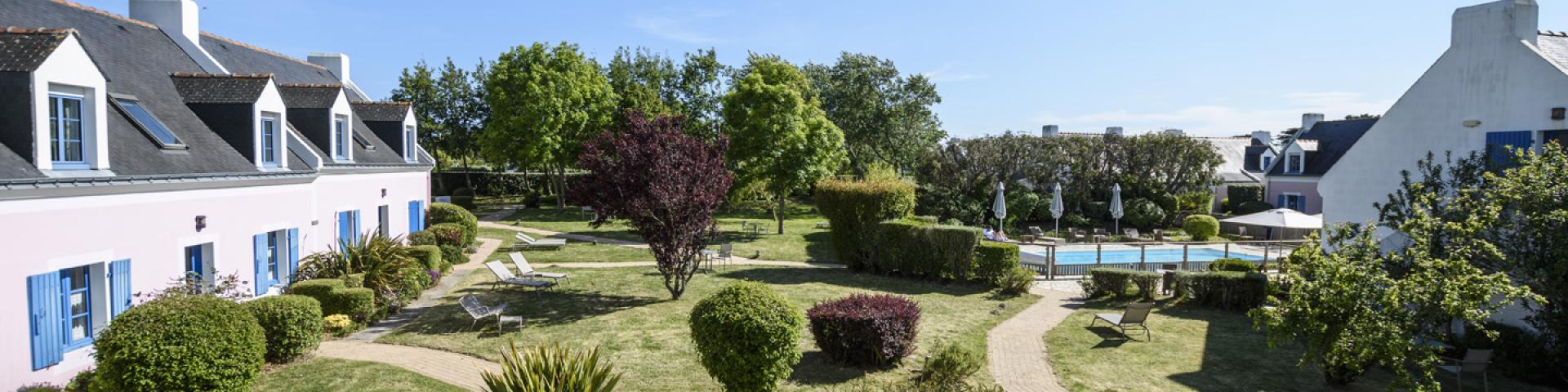 3 Hôtel La Désirade Vue D'ensemble Maison Locmaria Réduite
