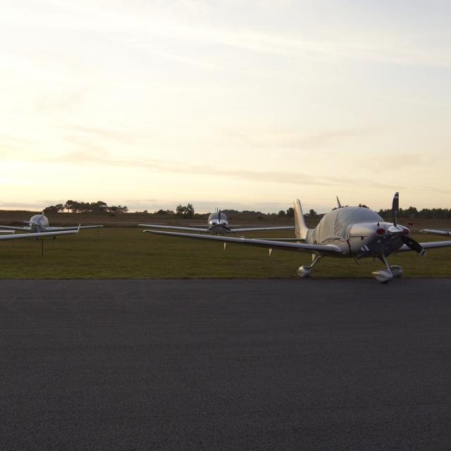 bretagne-sud-golfe-du-morbihan-belle-ile-aviation-aerodrome-philippe-ulliac.jpeg
