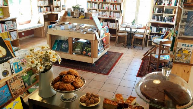 Déguster Local , Belle île En Mer, île De Bretagne, Bretagne Sud, Au Large Du Golfe Du Morbihan